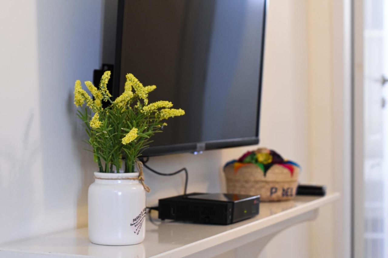 Sunshine Suite Boutique Only 5 Min Walk To The Beach - By Seaelo Eilat Eksteriør bilde