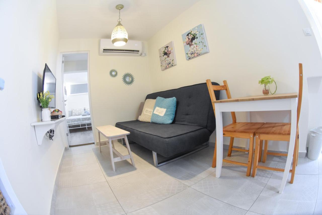 Sunshine Suite Boutique Only 5 Min Walk To The Beach - By Seaelo Eilat Eksteriør bilde