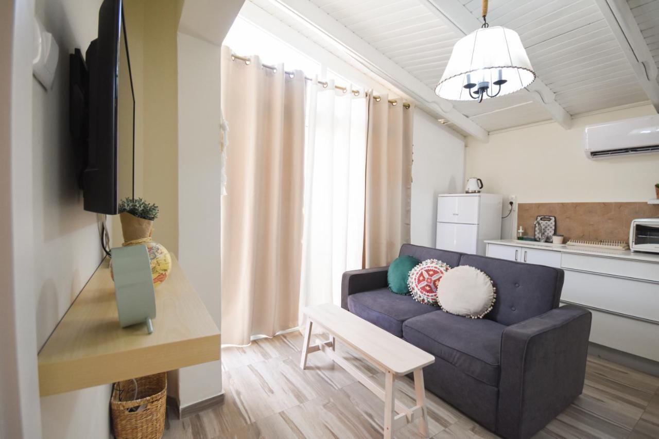 Sunshine Suite Boutique Only 5 Min Walk To The Beach - By Seaelo Eilat Eksteriør bilde